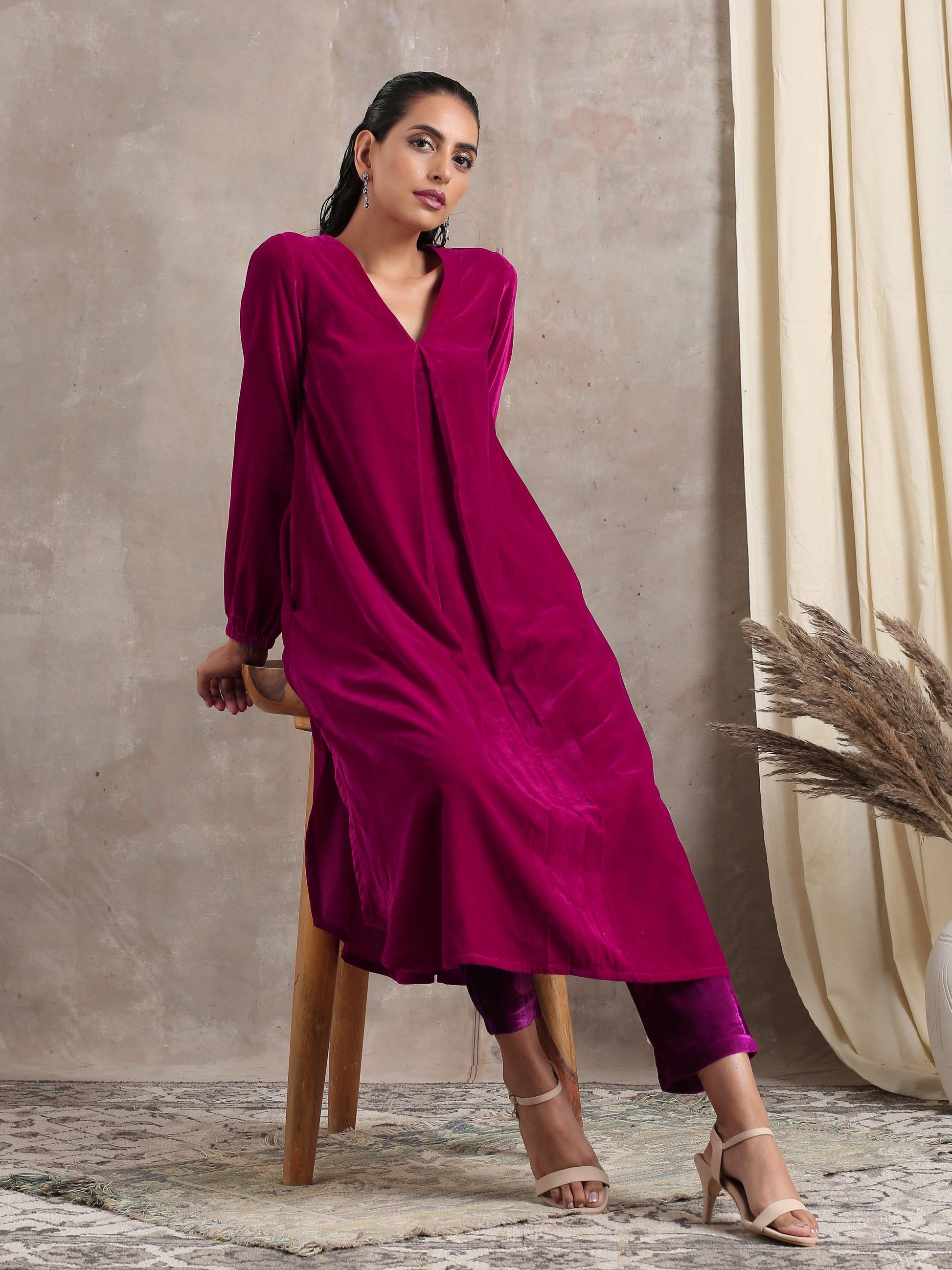 Pink Velvet Pleated Kurta - trueBrowns